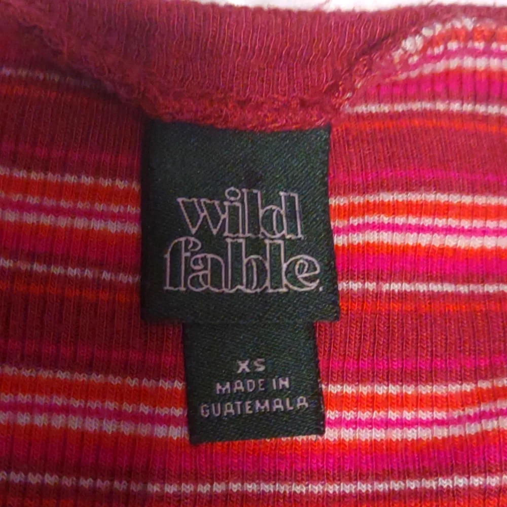 Wild fable XS Striped pink, cropped long sleeve shirt - Picture 4 of 4